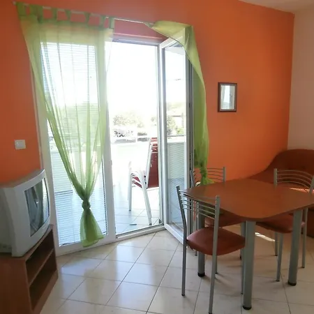 B&B Apartmani Apartamento Sukošan